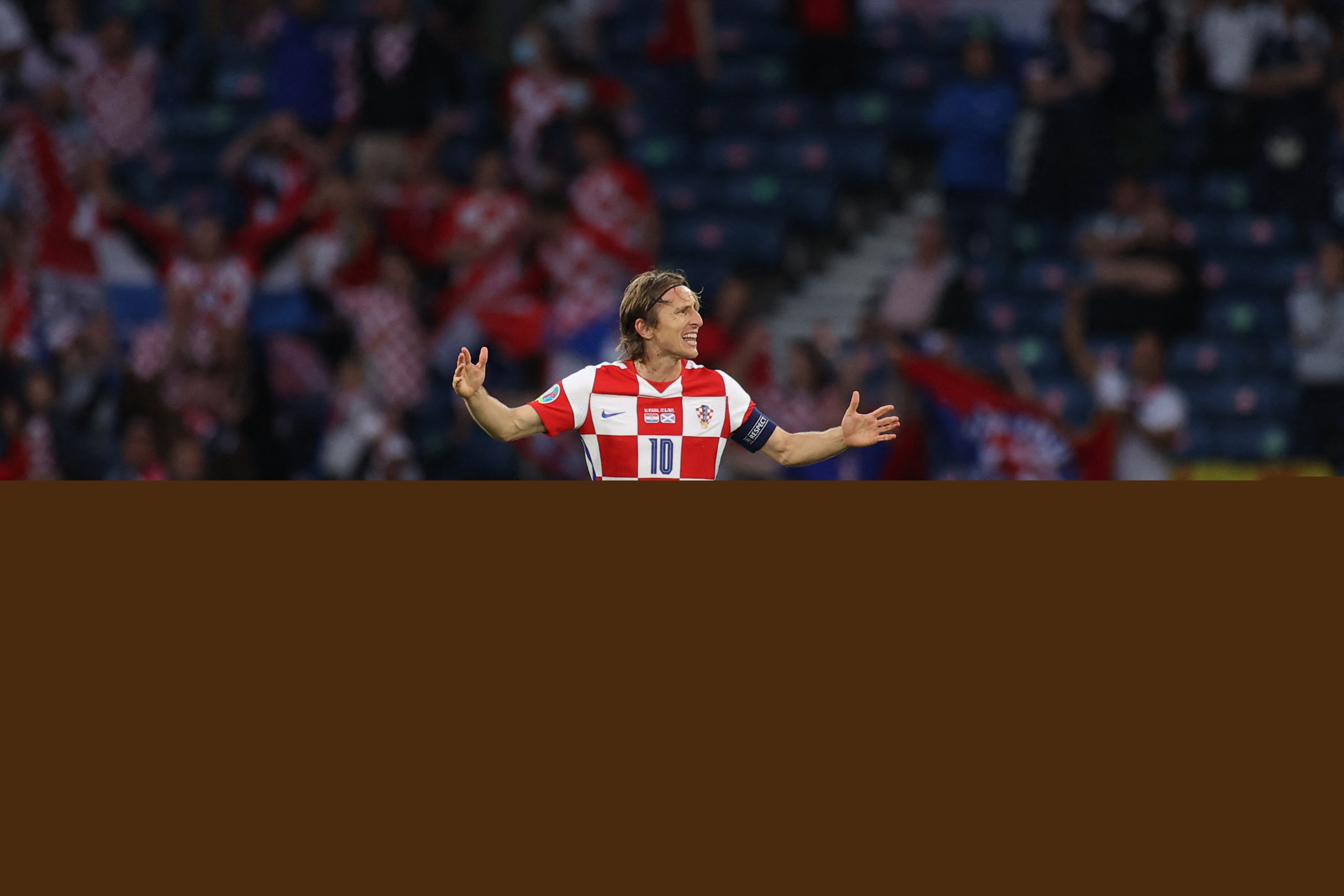 6场欧冠输掉2场，阿隆索成皇马6年来最快吃2欧冠败仗教练