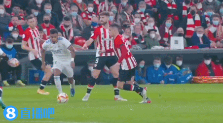 主持人爆料：麦金在圣米伦时，曾被队友扔出的训练杆刺伤大腿