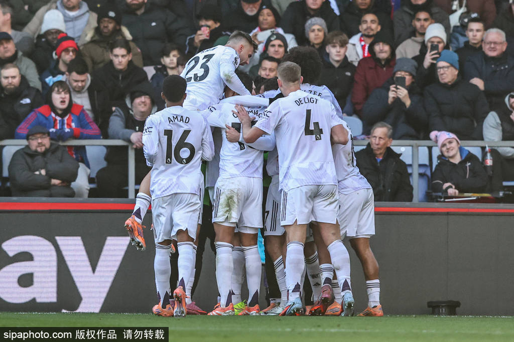 官方：卢卡库恢复训练，并顶替德布劳内入选欧冠大名单